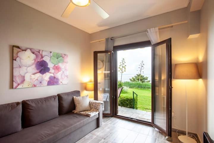 Mola Kaliva Sea View, 100M From The Beach! Luaran gambar