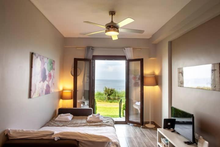 Mola Kaliva Sea View, 100M From The Beach! Luaran gambar